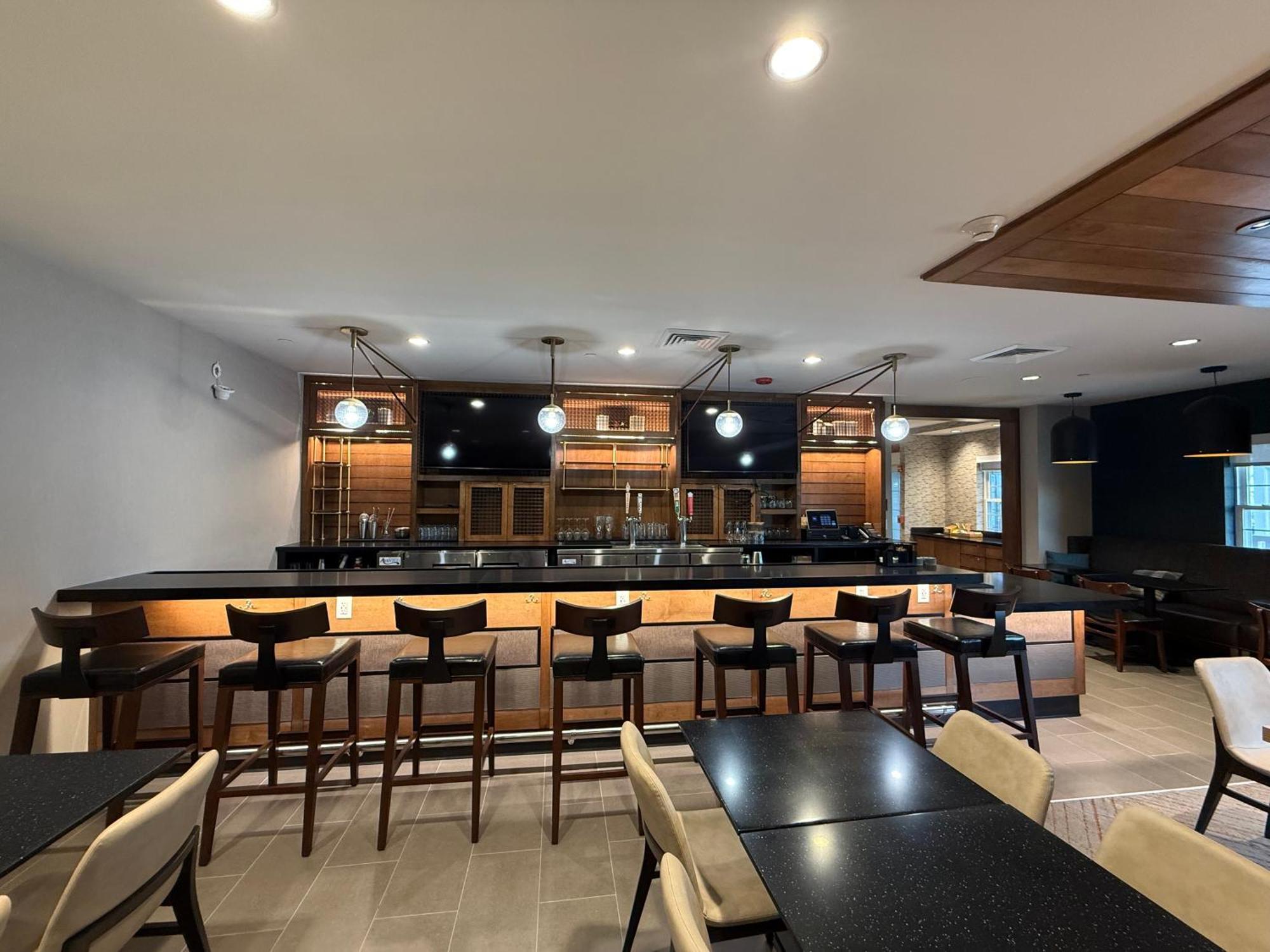 曼彻斯特机场乡村套房酒店 贝德福德 外观 照片