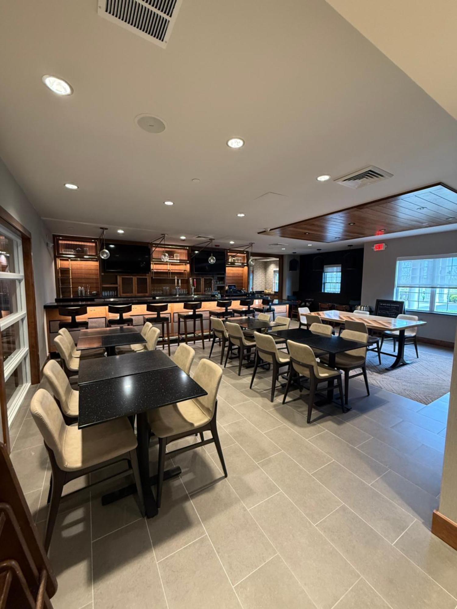 曼彻斯特机场乡村套房酒店 贝德福德 外观 照片